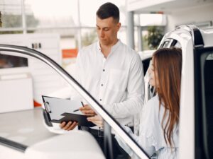 Get A Low Monthly Car Collateral Loan For Any Monetary Issues